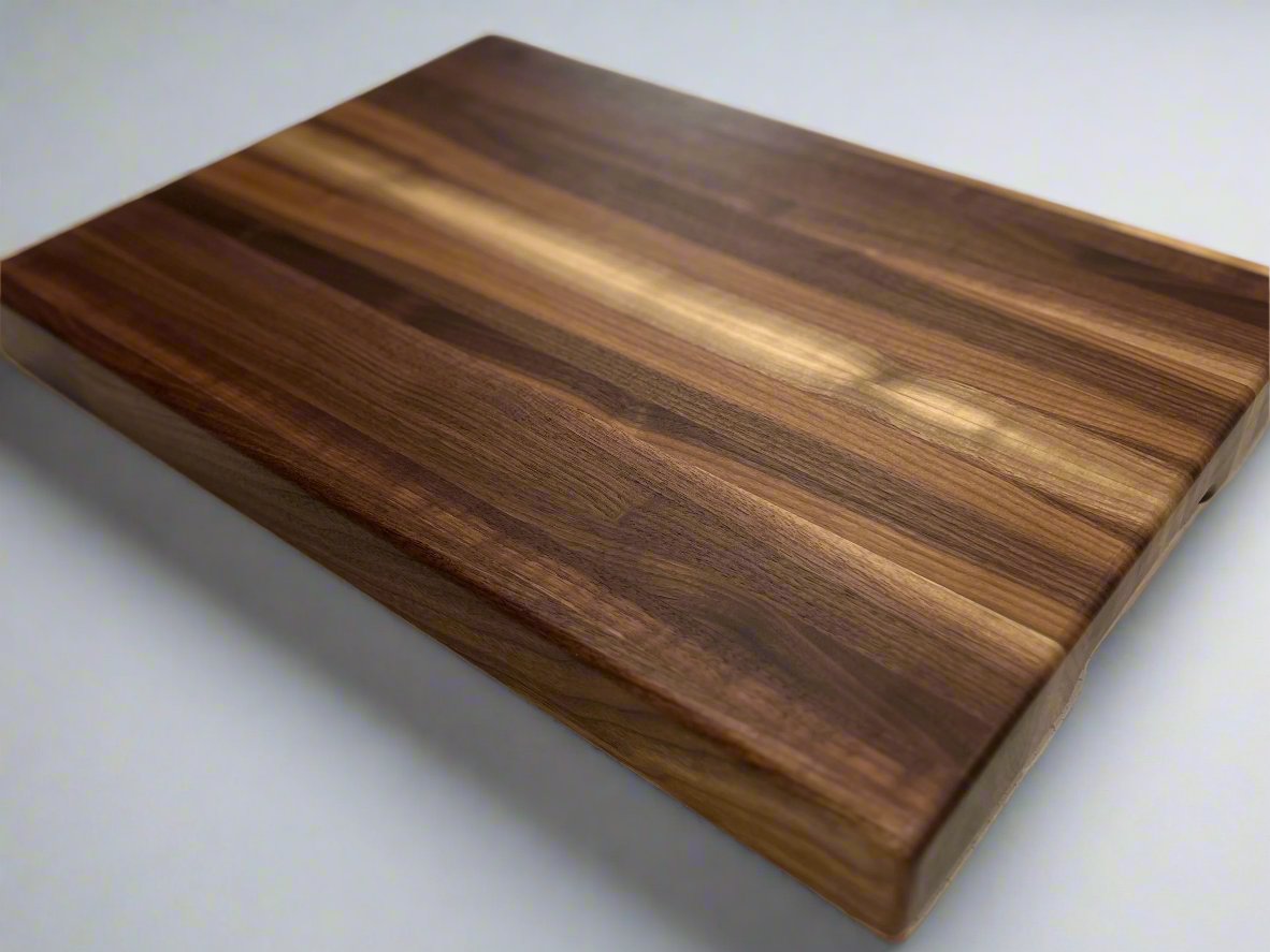 Walnut Edge Grain Cutting Board (Pre-Order)