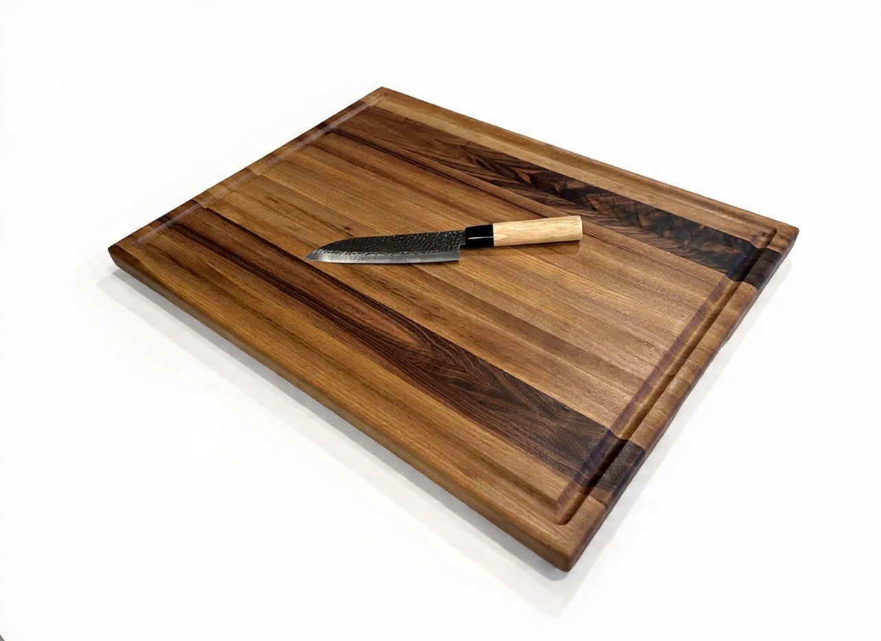 Walnut Edge Grain Cutting Board (Pre-Order)