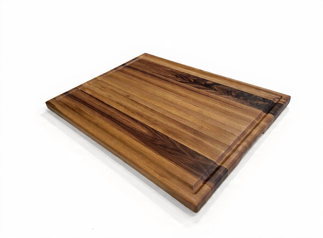 Walnut Edge Grain Cutting Board (Pre-Order)
