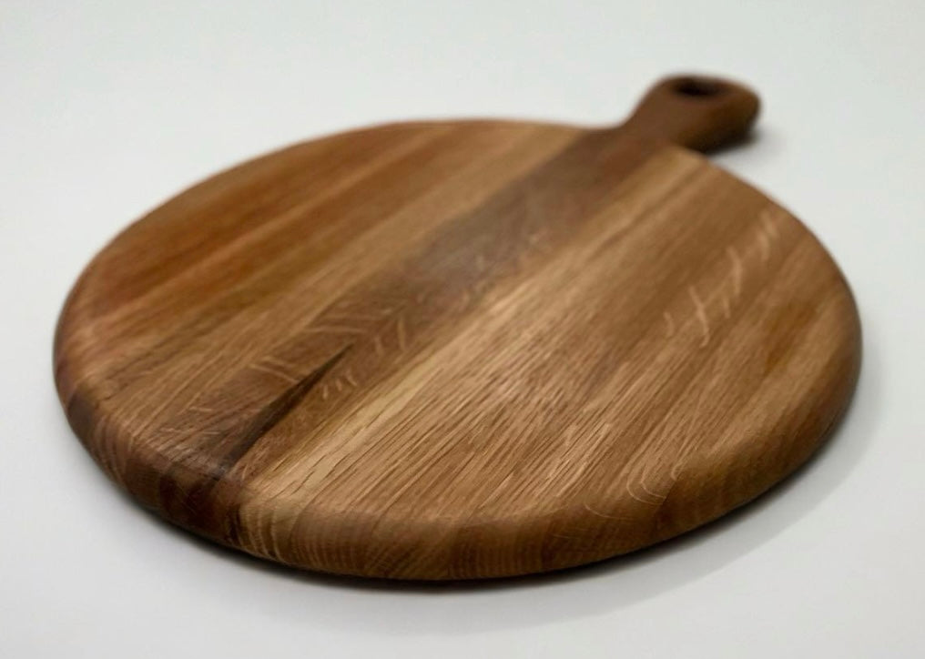 Round Charcuterie Board With Handle (Pre-Order)