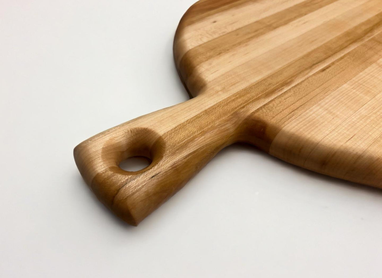 Round Charcuterie Board With Handle (Pre-Order)