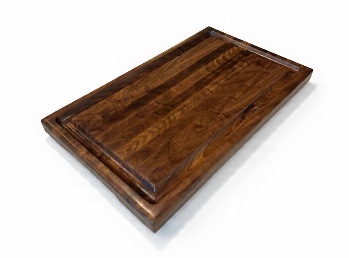 Walnut Edge Grain Cutting Board (Pre-Order)