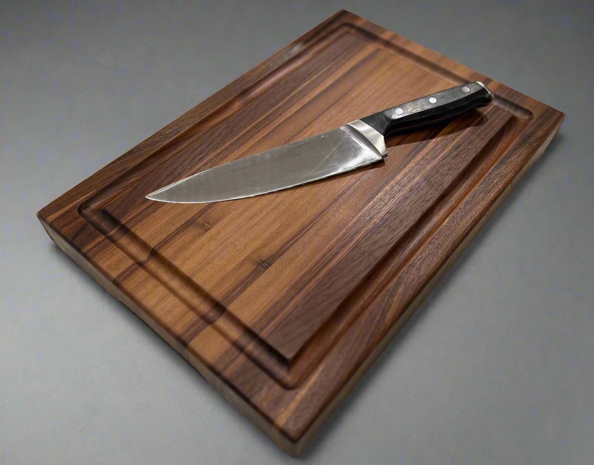 Walnut Edge Grain Cutting Board (Pre-Order)